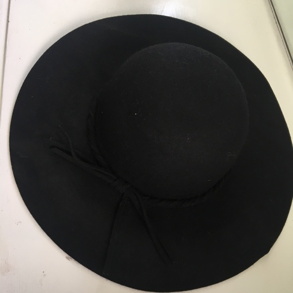 Hat - Picture 2 of 2